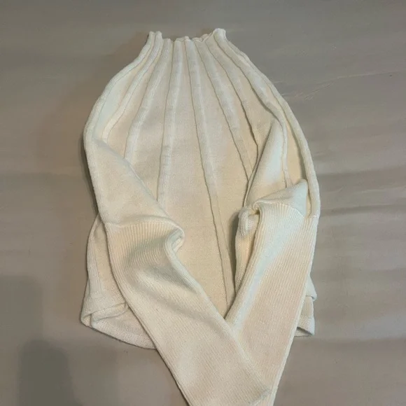 Cupshe ribbed sweater - Picture 3 of 4